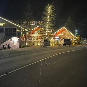 Hotel Hill Cool & Restaurant, Hatton